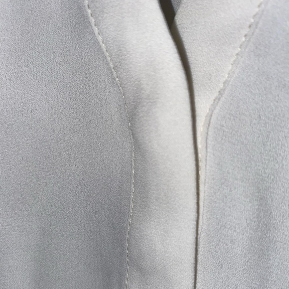 H&M White Blouse with Short Sleeve - Picture 5 of 11